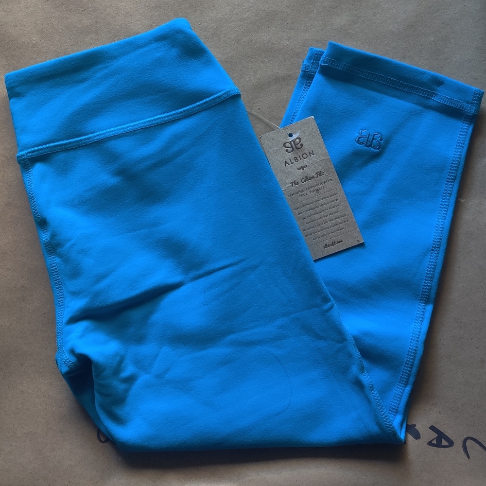 🆕 Albion cobalt blue Athleisure active fit Knee high Capri yoga Leggings_XS - Picture 5 of 10